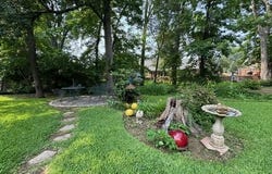 515 Southcreek Drive, Chandler, TX 75758