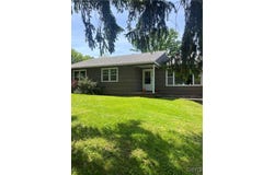 623 E Hamilton Avenue N, Sherrill, NY 13461