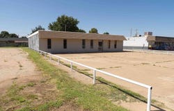 400 E Jack Choate Ave., Hennessey, OK 73742