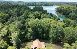 2431 McQueen Way, Sevierville, TN 37876