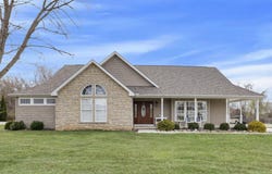 13861 Crescent Cove Avenue NE, Thornville, OH 43076