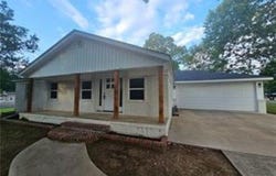 612 N Greenwich Ave, Russellville, AR 72801