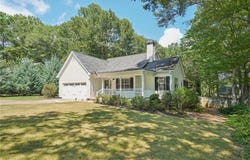 212 Shannon Court, Senoia, GA 30276