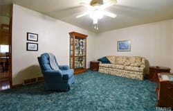 411 S Walnut Street, Mount Olive, IL 62069