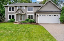 5245 Dufferin Drive, Savage, MN 55378