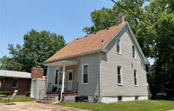 720 ZSCHOKKE Street, Highland, IL 62249