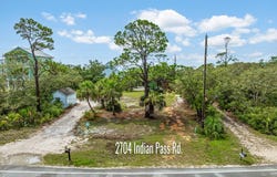 2704 Indian Pass Rd, Cape San Blas, FL 32456