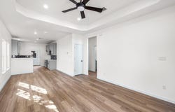 721 Chihuahua ST, Lockhart, TX 78644