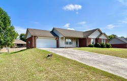 74 Lucky Leaf Drive, Somerset, KY 42503