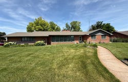 505 Maple Ave, Oakley, KS 67748