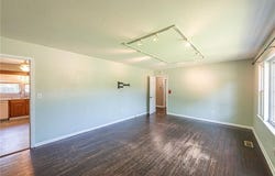 1  W Montgomery  ST, Fayetteville, AR 72701