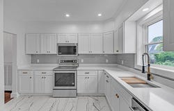 5 Winthrop Ave, Marblehead, MA 01945
