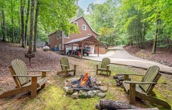 2084 Newport Drive, Ellijay, GA 30540