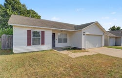 1603 Tanglewood Lane, Siloam Springs, AR 72761