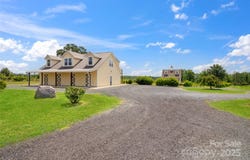 585 Clearwater Lake Road, Kershaw, SC 29067