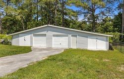 113 Pettiford Road, Peletier, NC 28584