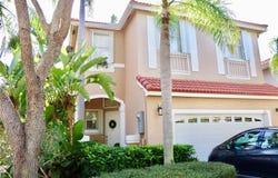 1410 Sweetbay Way, Hollywood, FL 33019