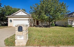102 Lavaca Ln, Georgetown, TX 78628