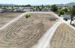 43 Boynton Ln, Menifee, CA 92586