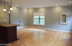 9 Lancaster Place, Milton, NY 12020