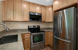 1202 Spring Valley Cmn, Livermore, CA 94551