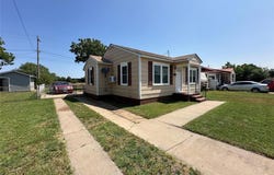 925 E Katy Drive, Altus, OK 73521