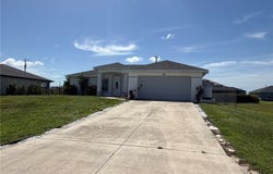 1004 NW 7th Avenue, Cape Coral, FL 33993