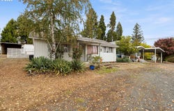2414 BROCKWAY Rd, Winston, OR 97496