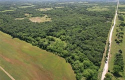 Turkey Hill Road, Konawa, OK 74849