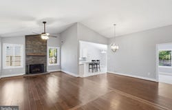 7 ABBEY CIR, STERLING, VA 20164