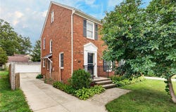 1515 Bunts Road, Lakewood, OH 44107