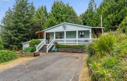 1050 N CEDAR POINT RD, Coquille, OR 97423