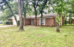 829 Lake Crest Parkway, Azle, TX 76020