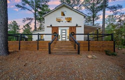 1010 W Eagle Mountain Trail, Broken Bow, OK 74728