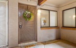 17 E RUTH Avenue, Phoenix, AZ 85020