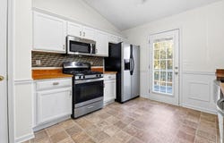 6085 Winston Trace, Mcdonough, GA 30252