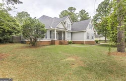 151 Bateman, Gray, GA 31032