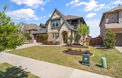 700 Sahallee Drive, Frisco, TX 75033