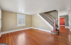 119 CEDAR AVENUE, CONSHOHOCKEN, PA 19428