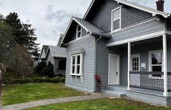 6829 SE WOODSTOCK BLVD, Portland, OR 97206