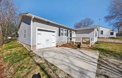 205 North Waller Street, Crocker, MO 65452
