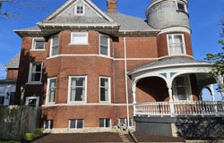 833 Avenue E, Fort Madison, IA 52627