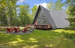96 Lake Road, Tannersville, NY 12442