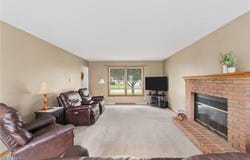 1720 Clearbrook Road NW, Massillon, OH 44646
