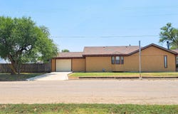 724 Spruce, Dumas, TX 79029