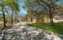 728 Garraty Circle, Terrell Hills, TX 78209