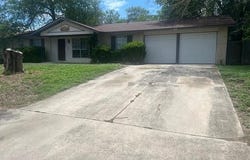 8403 Glen Breeze, San Antonio, TX 78239-3015