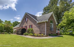 111 Ellis St, Vonore, TN 37885