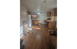 921 Carlton Street, Mishawaka, IN 46544-4557