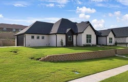 997 Mallard Drive, Lindale, TX 75771